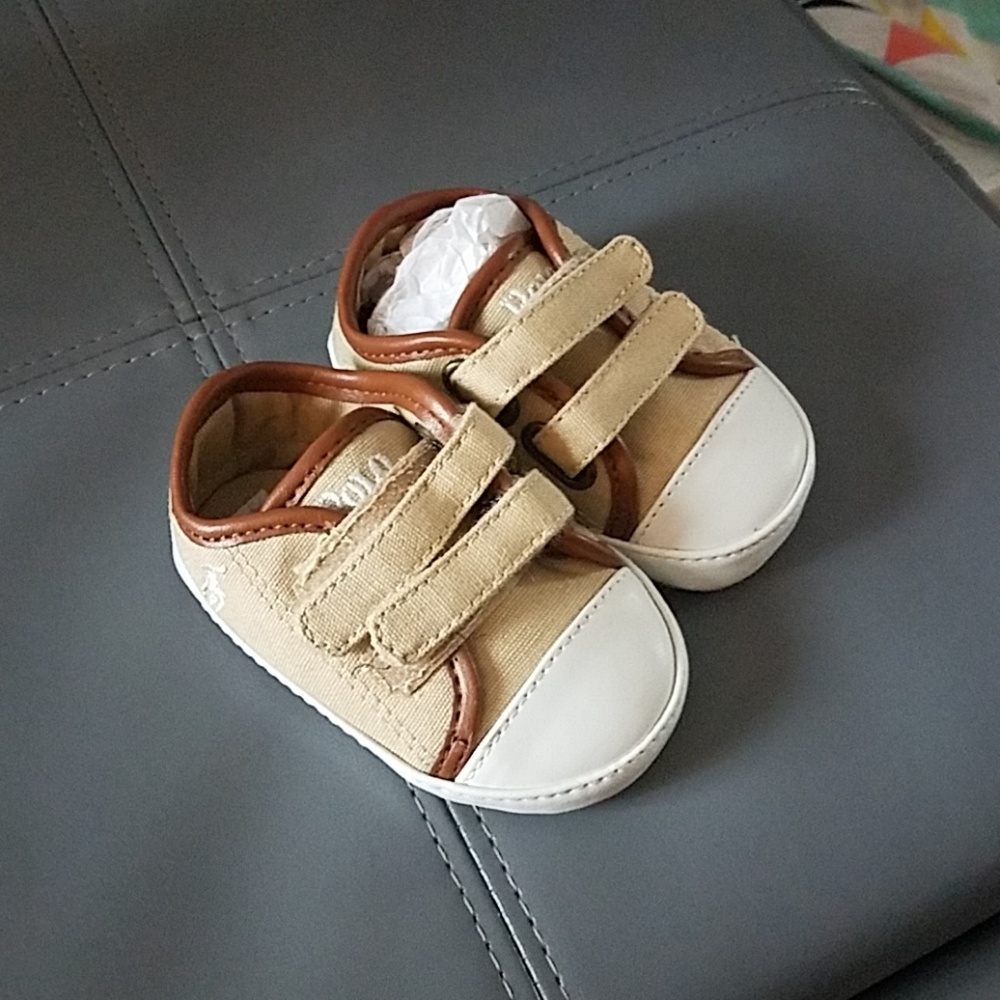 Infant shoes